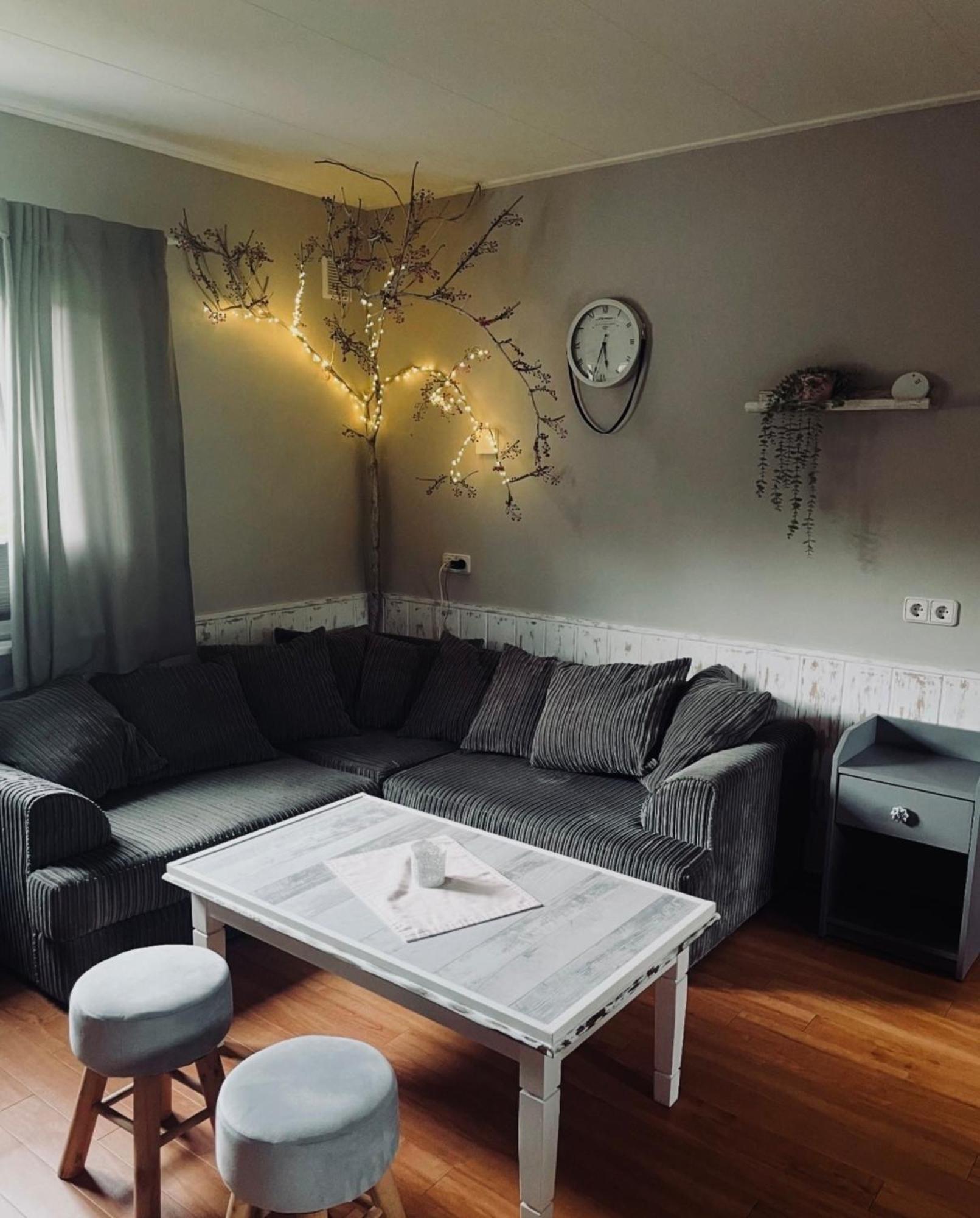 Ferienhaus "Zauberwald" Mit Pelletofen & Sauna Мешеде Екстериор снимка